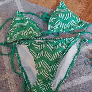 Mossimo green and white 👙